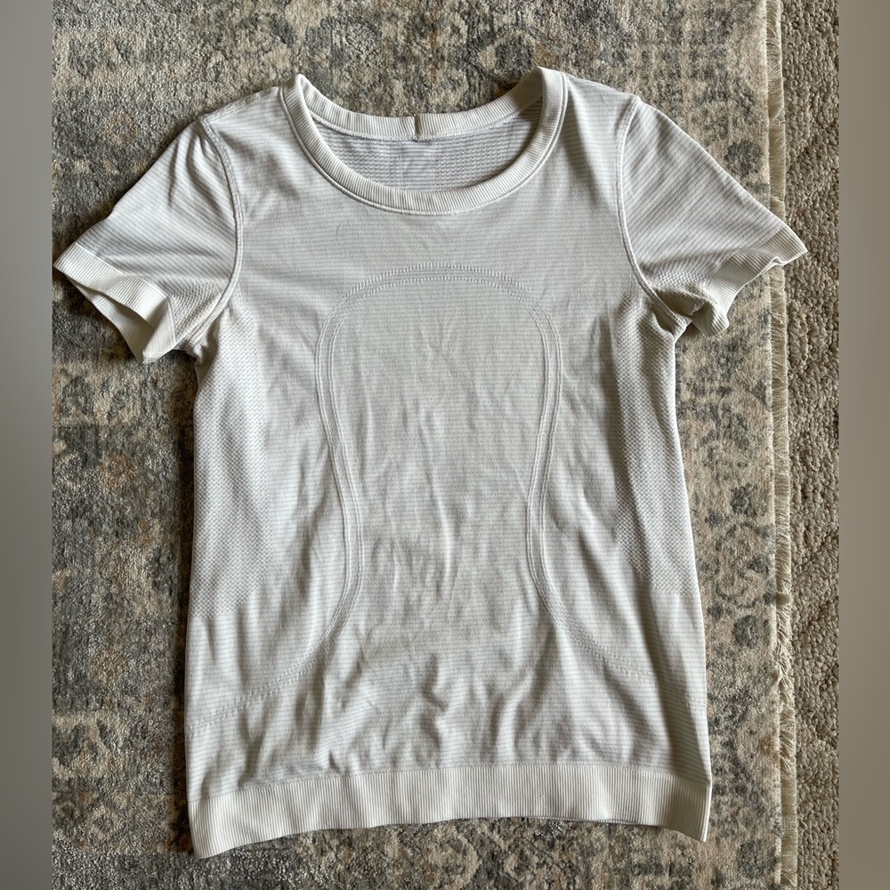 Swiftly Tech Short Sleeve Shirt 2.0